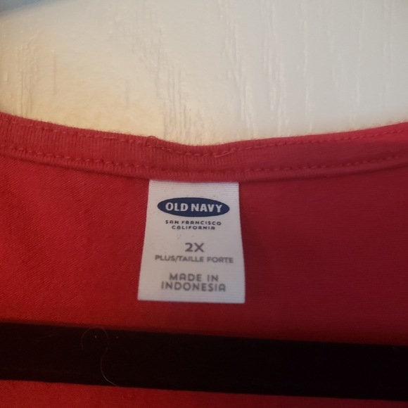 Red dress - Picture 2 of 2